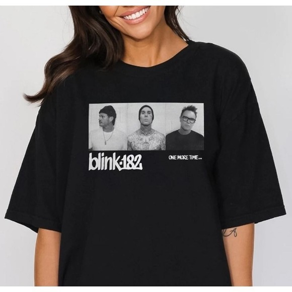 Blink 182 Png, Blink 182 Band Design, Vintage Band Tee - Picture 1 of 4